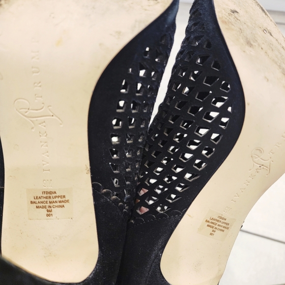 Ivanka Trump Didia suede booties - Picture 9 of 11